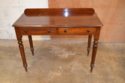 mahogany dressing table 
