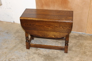 small oak drop leaf side table 