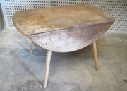 drop leaf dining table